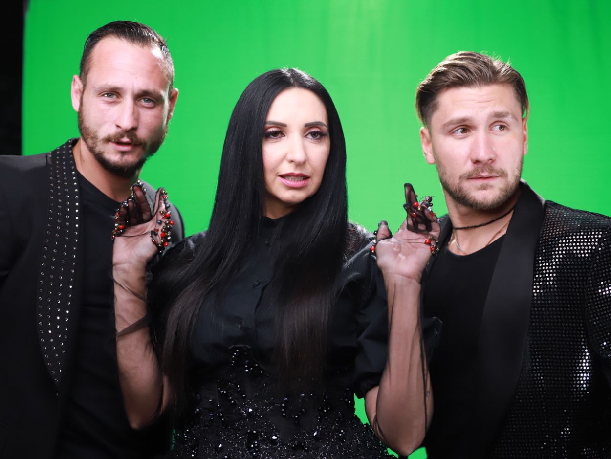 Evgenia: Στα backstage του «Η Kαλύτερη» με πρωταγωνιστές τους Survivors, Κατσαούνη-Ταλάντσεφ (εικόνες + teaser)