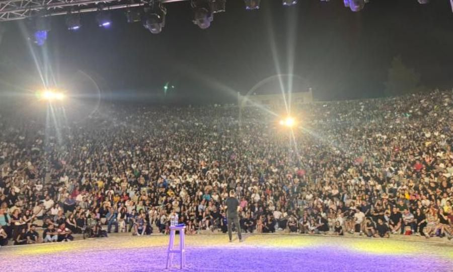 Αλέξανδρος Τσουβέλας – Θρίαμβος για τον «Εξωγήινο» στη Θεσσαλονίκη